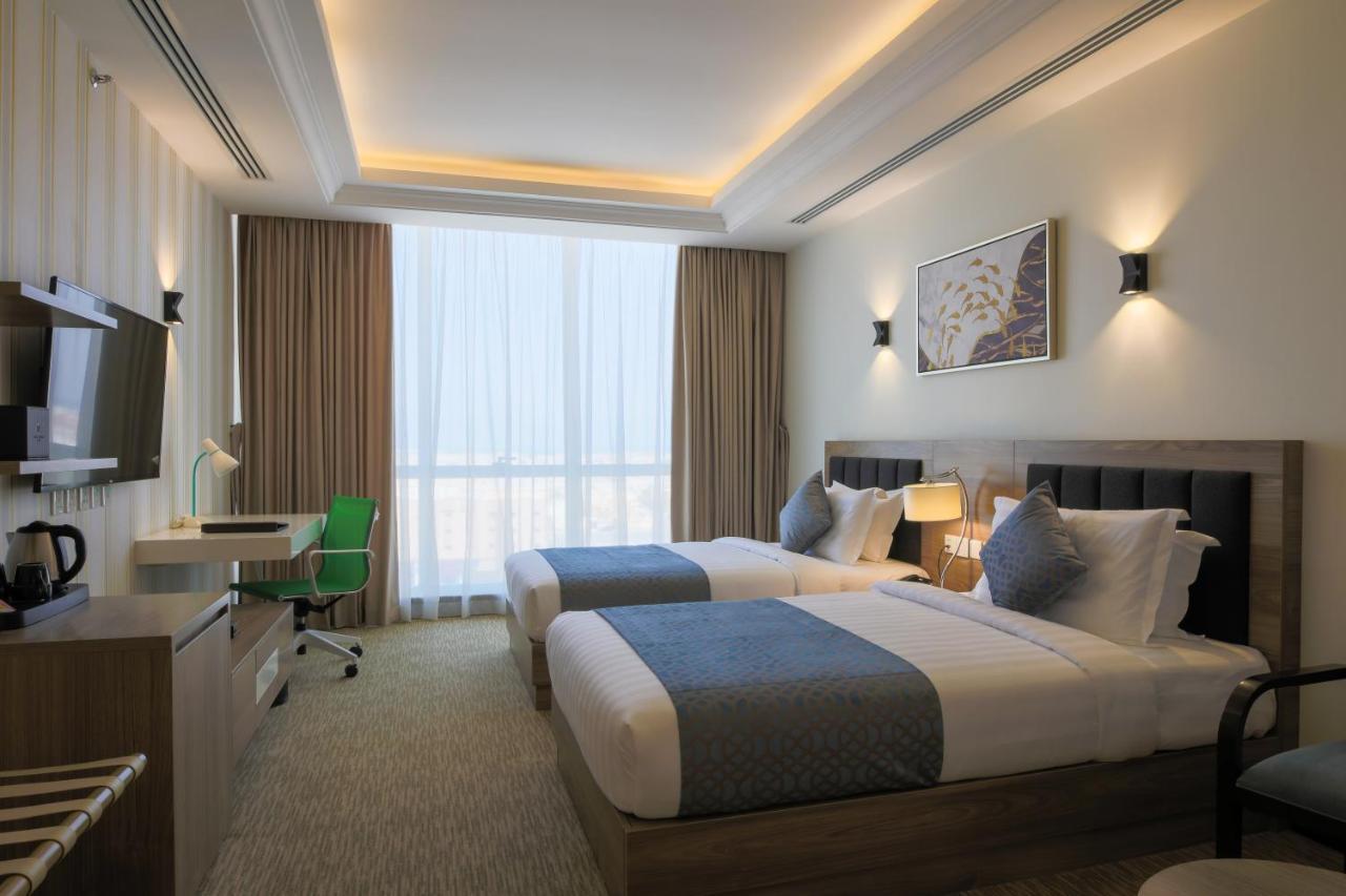 The Proud Hotel Khobar Buitenkant foto