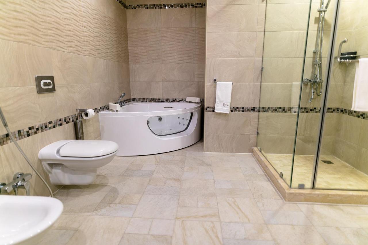 The Proud Hotel Khobar Buitenkant foto